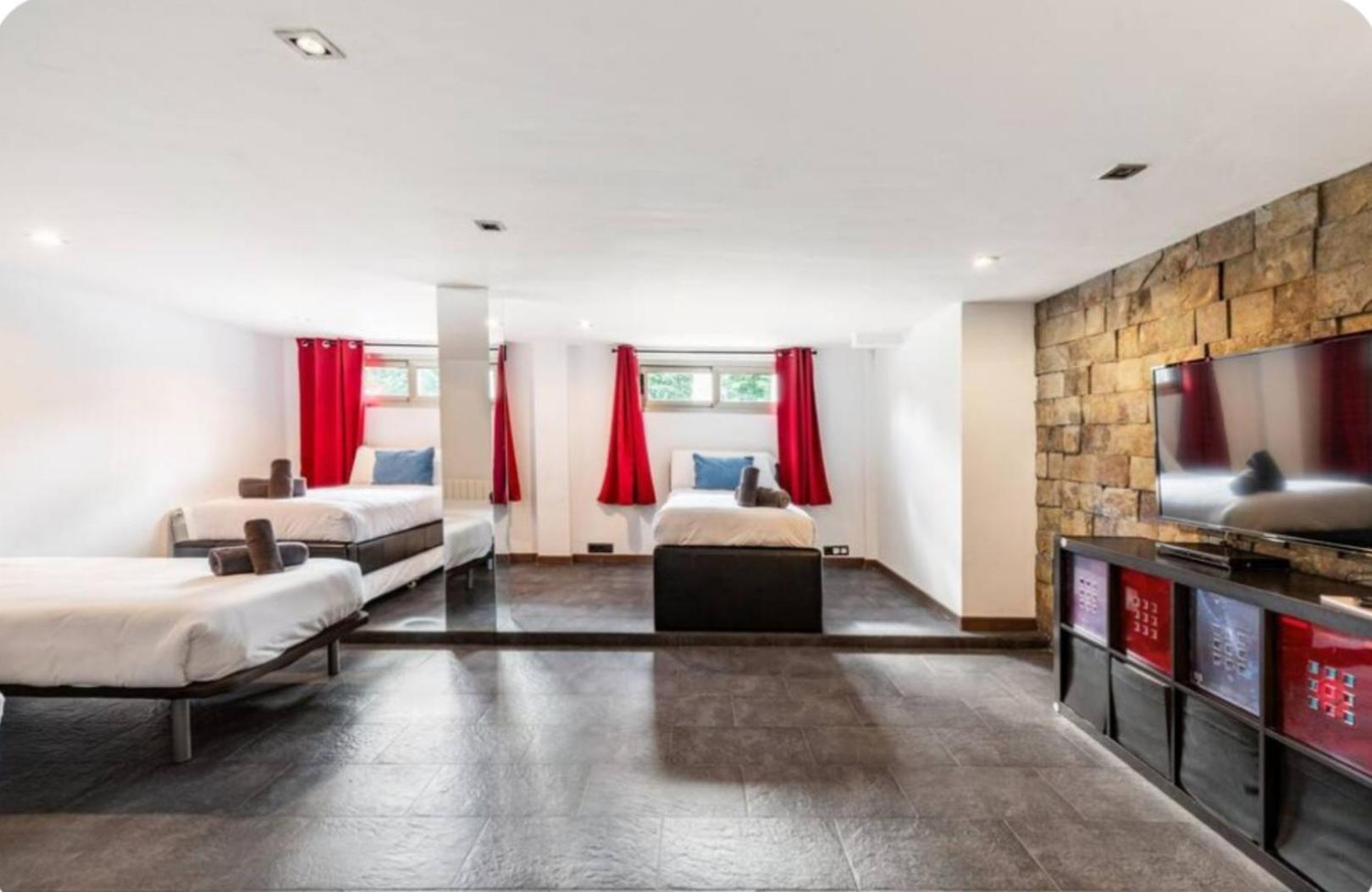 Villa La Roca Madrid Guadarrama Εξωτερικό φωτογραφία